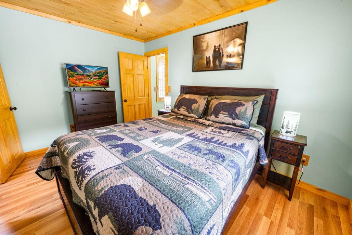 Brand New Tiny Cabin! A Bearly Adventure Sevierville Kültér fotó